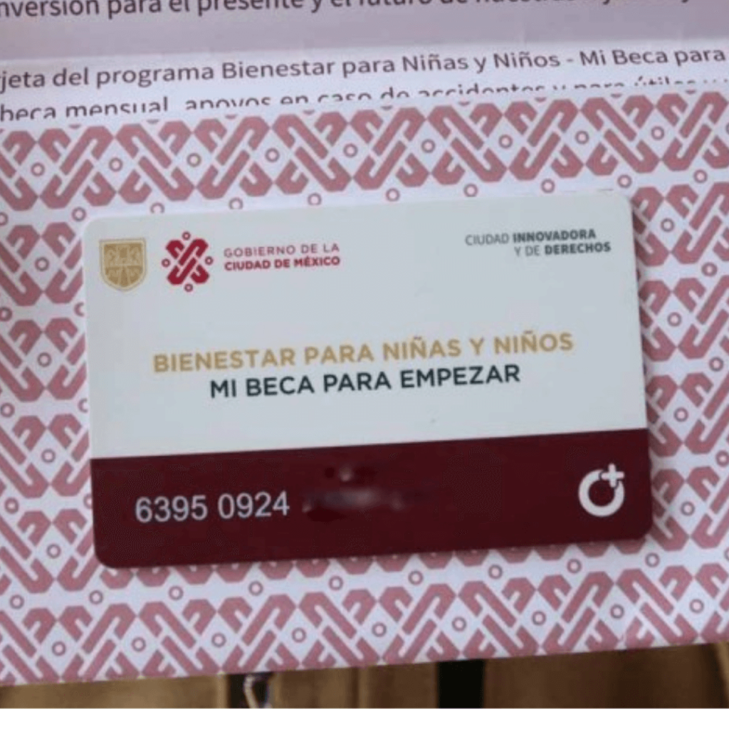  centros de entrega de la tarjeta de la Beca Benito Juárez.